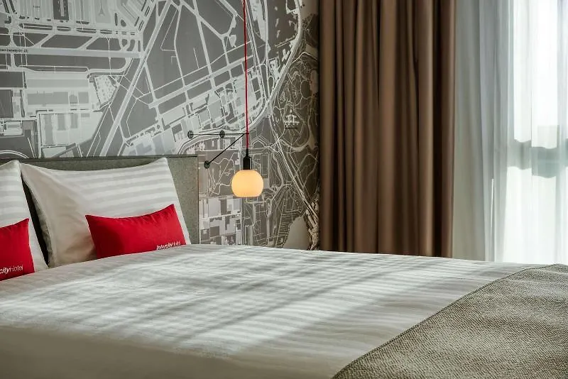 Intercityhotel Amsterdam Airport Hoofddorp 4*,